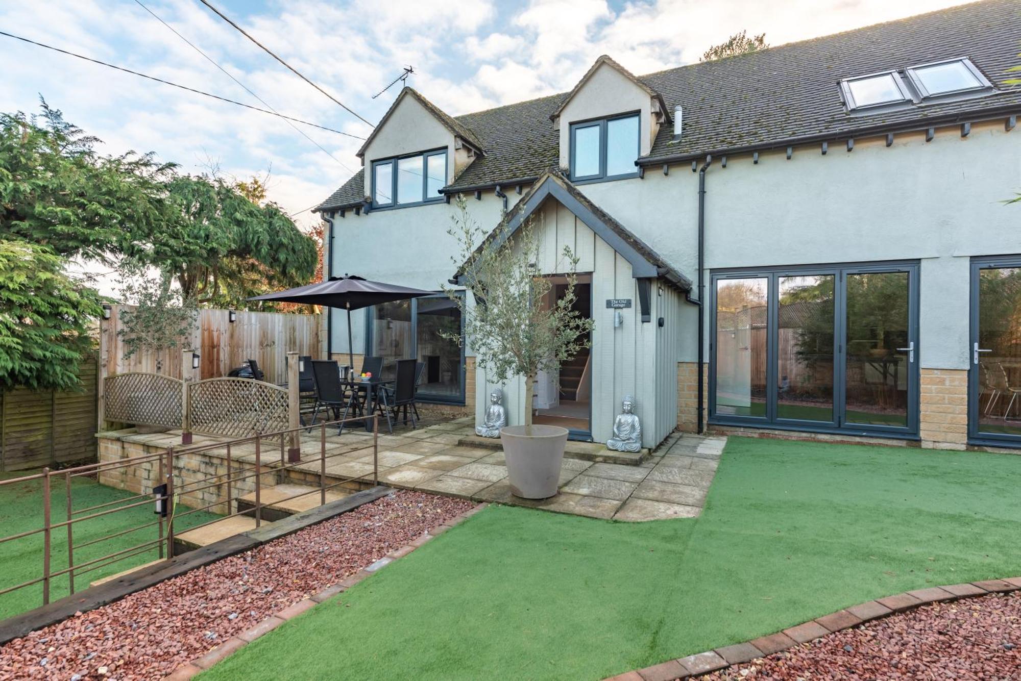 Cotswold Holiday Let With Hot Tub - The Old Garage Chipping Norton Εξωτερικό φωτογραφία
